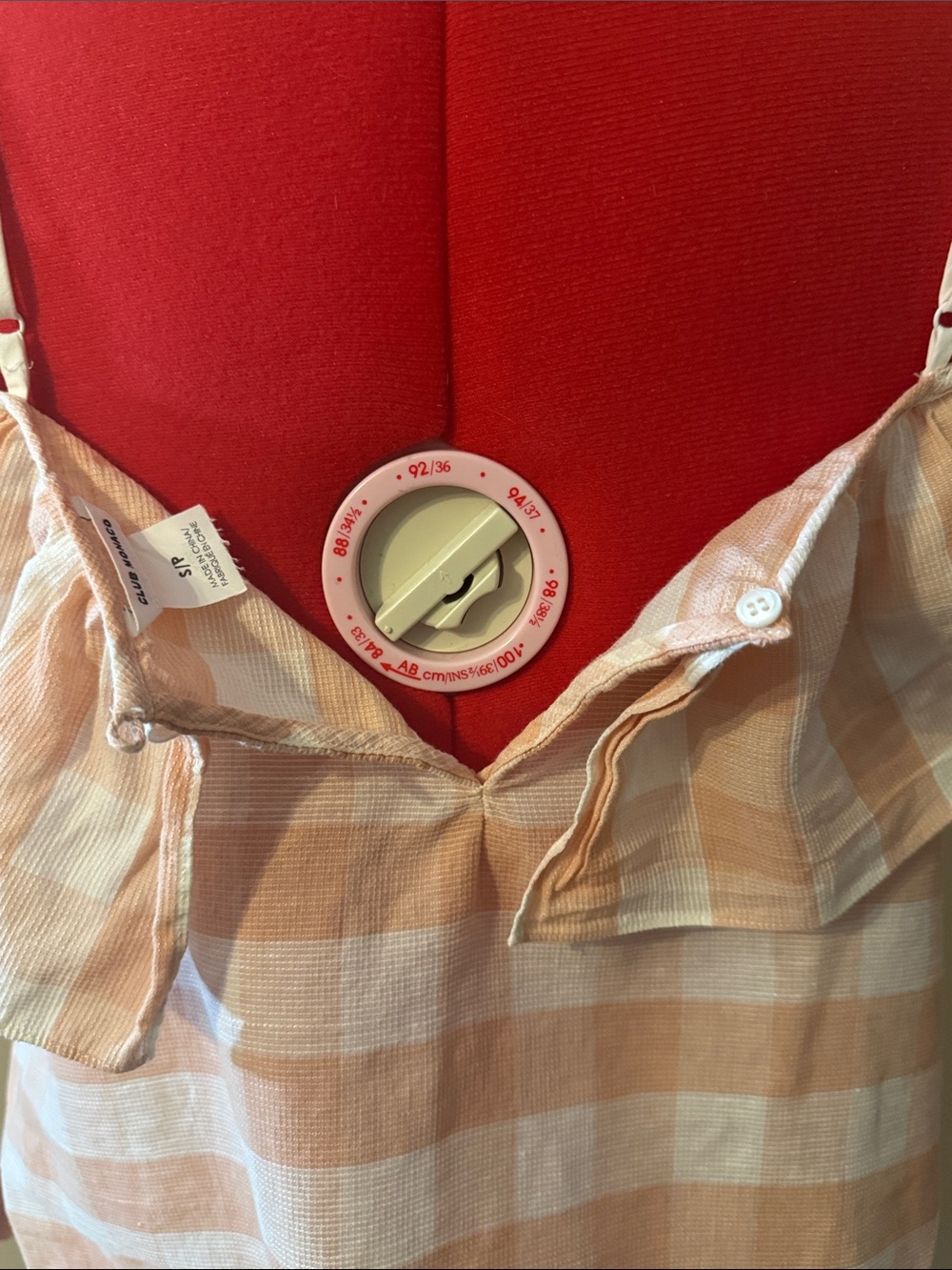 Club Monaco Peach and White Gingham Ruffle Off-The-Shoulder Tank Top Size Small - Picture 10 of 16